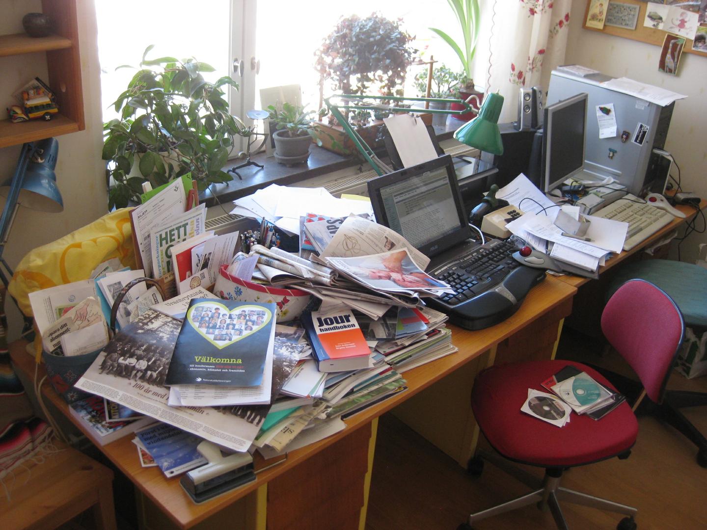 Mitt skrivbord - My desk